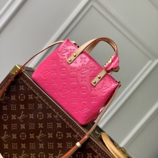 LV Shopping Bags